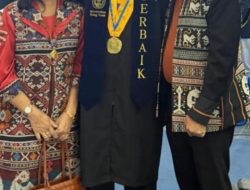 Keren, Putera NTT Jadi Lulusan Terbaik Sarjana Teknik Perkapalan Universitas Hang Tuah Surabaya